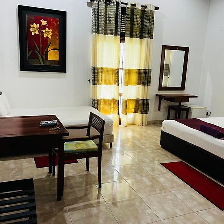 Sobaya Residence Ambalantota Екстер'єр фото