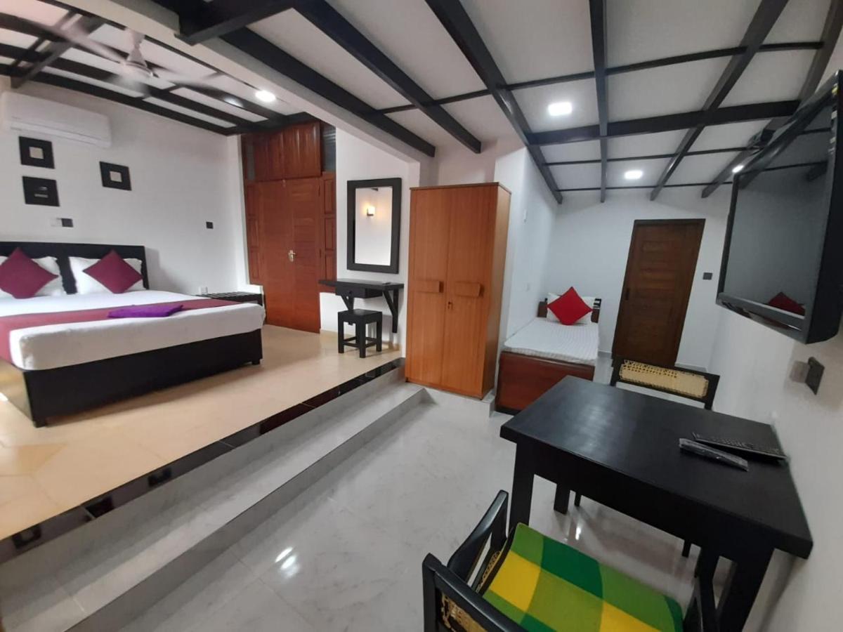Sobaya Residence Ambalantota Екстер'єр фото