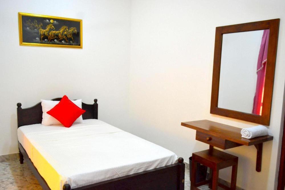 Sobaya Residence Ambalantota Екстер'єр фото